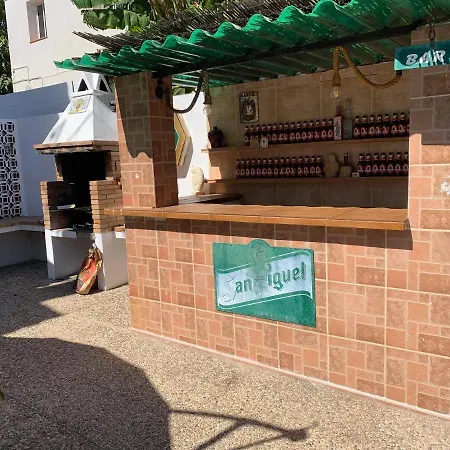 Casa Blanca מלון