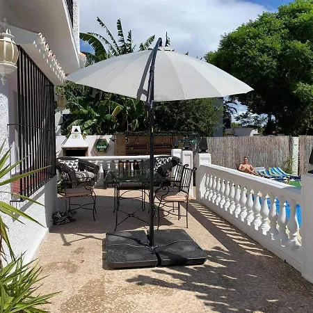 Casa Blanca * טורמולינוס