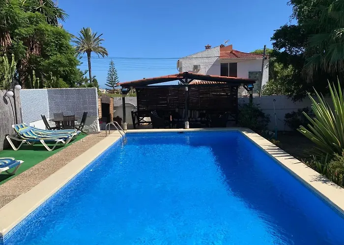 Casa Blanca Hotel *