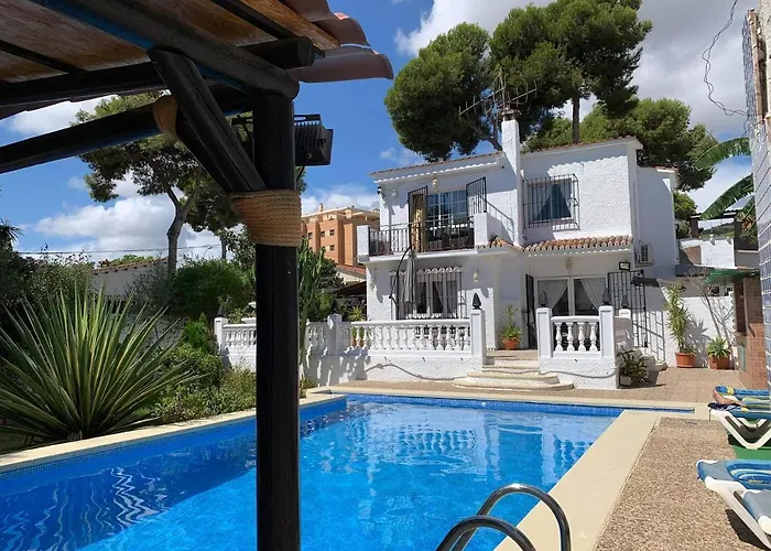 Hotel Casa Blanca *